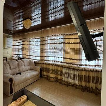 Продам 2 км.квартиру-63м на Небересній Сотні