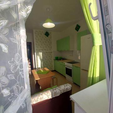 Сімї Кульженків вул. (Петра Дегтяренка), 33