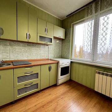 Туполєва академіка вул., 18-Г