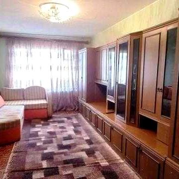 Продам 3 кімнатну квартиру на пр. Добровольського.  р8