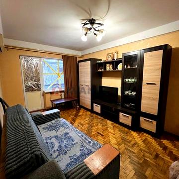 Продаж двокімнатної теплої квартири з косметичним ремонтом