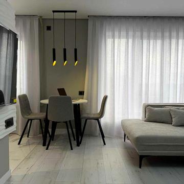 Продам велику 2-кімнатну квартиру 53 м2, р-он., квадрата