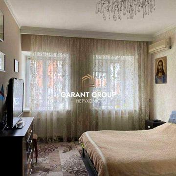 Двокімнатна квартира з ремонтом / Приморський район