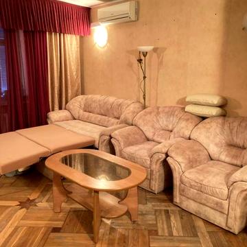 Сдам 2к квартиру метро 23 августа. Павлово поле