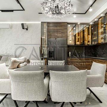 Продаж таунхаусу на Осокорках. Метро Славутич. ПРЕМІАЛЬНИЙ Ремонт