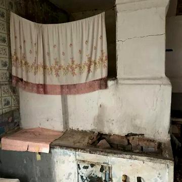 Продаж 2к Дім Польова