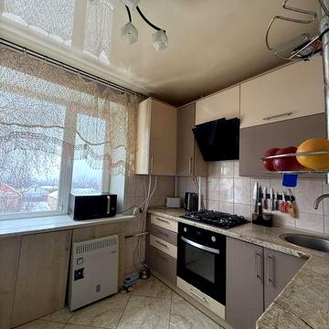 Двох кімнатна квартира в центрі міста