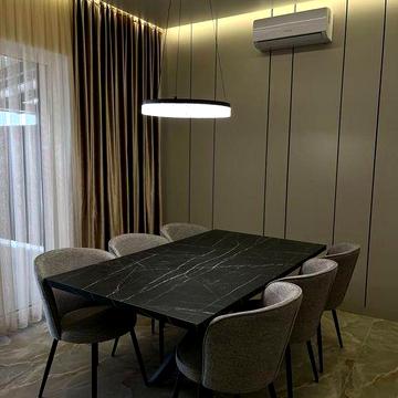 Оренда двоповерхового таунхауса 4 спальні, двір