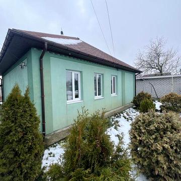 Продаж житлового будинку