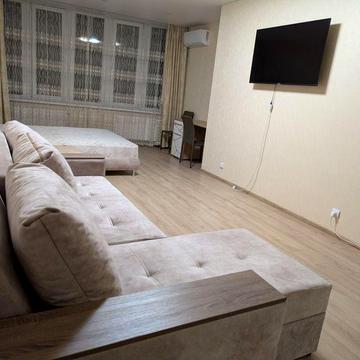 Оренда сучасної 1 кім квартири біля ТРЦ Піонер