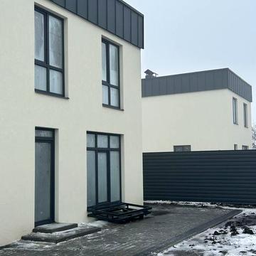 Продам окремий будинок 100 кв на 5 сотках землі