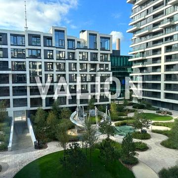 Ґарета Джонса вул. (Сімї Хохлових), 8