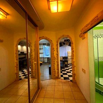 ТЕРМІНОВО! Простора 1к біля парку Ліцей через дорогу ЗНИЖЕНА ЦІНА