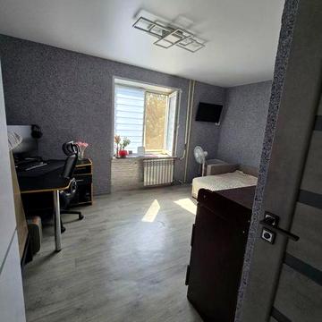 Продається двокімнатна квартира.27000$