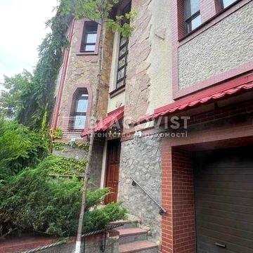 Оренда 3 поверхового будинку в Козині