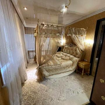 Продаж 2х поверхової квартири з гаражем