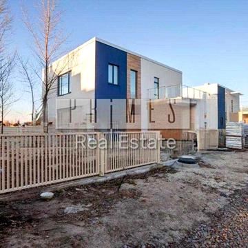 Продаж будинку без ремонту, ділянка 8 соток, Козин, газ