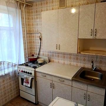 1 кімнатна квартира на Воскресенці вулиця Карбишева 18