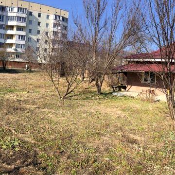 Частина будинку , земельна ділянка