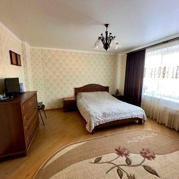 Продаю 3-кімнатну квартиру в районі Луцького кільця