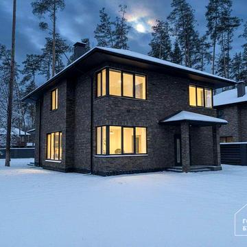 Продаж елітного будинку серед сосен та дубів – Конча-Заспа, Плюти