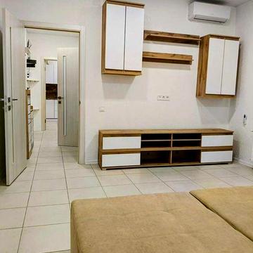 Сдам однокомнатную в Центре