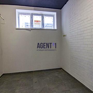 Волинська вул., 1