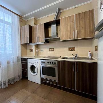 Сдаю 1 комнатную квартиру. Ж.К Романовский