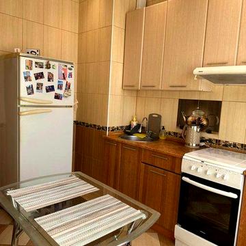 Сдам  2-комнатную квартиру  в  ЖК "40 Жемчужина"