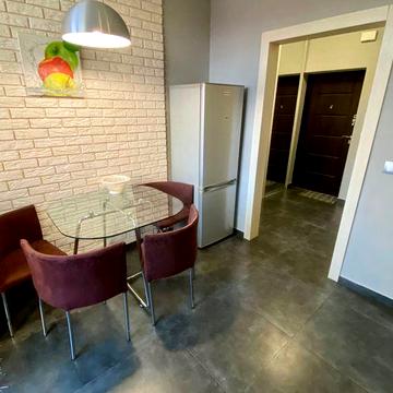 Довгострокова оренда квартири в Ужгороді біля готеля Ужгород