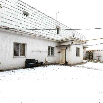 Таунхаус 80 кв.м ремонт/свой двор/ Ленпосёлок/ рассрочка до 3лет