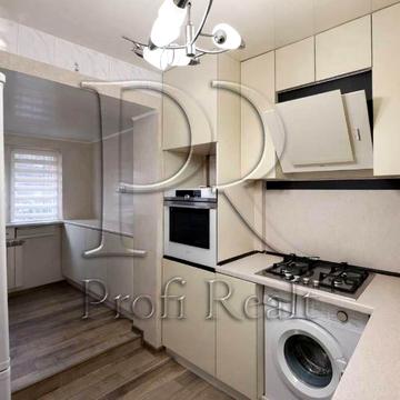 Продаж 1 кім.квартири з ремонтом біля м. Берестейська / бул. Гавела 19