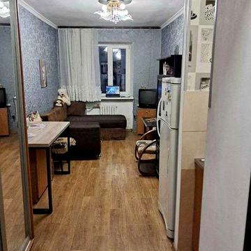 Продается комната в коммунальной квартире на ГенПетрова/Парк