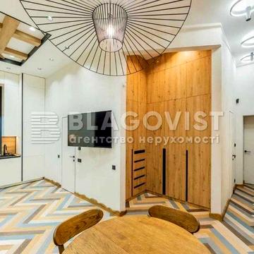 1к Михайлівська, 6а Шевченківський історичний центр