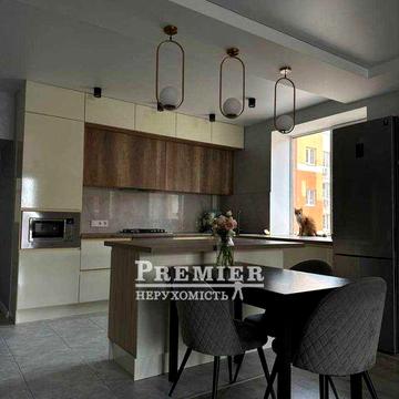 3 комнатная квартира 104 м2 Новый Кирпичный Дом ЖК Курсаки