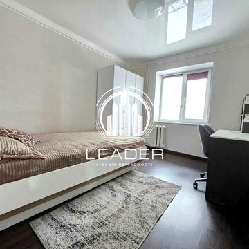 2 к. 2 этаж! Березняки, Тычины, 21, м. Левобережная - Осокорки.