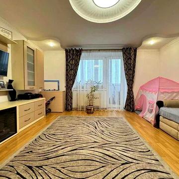 Укомплектована трикімнатна біля ТРЦ Veles Mall