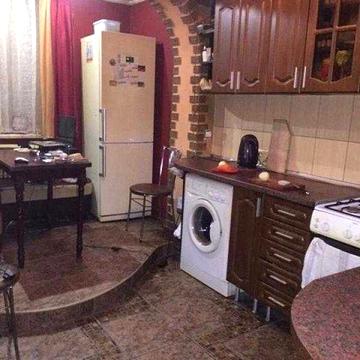 Продам 1-к квартиру улучшенной планировки в Индустриальном районе