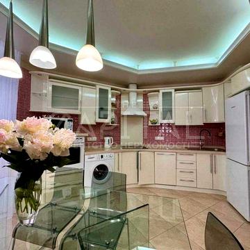 Аренда  Квартира  ул. Амосова Миколи ГЕНЕРАТОР НА ЛІФТ