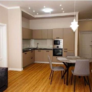 Василя Тютюнника вул. (Анрі Барбюса), 53