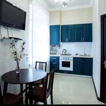 Здам чудову двокімнатну  квартиру/ЦЕНТР