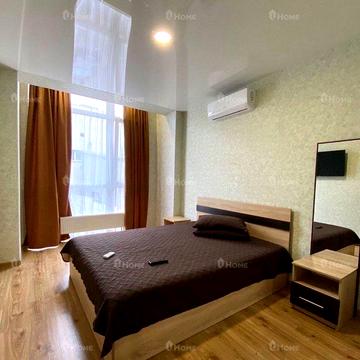 Квартира - студия с зонированием. ЖК Французкий квартал