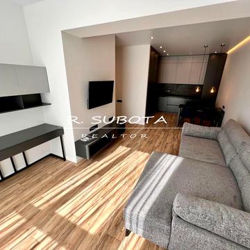 Науки просп. (Гагаріна), 112-А