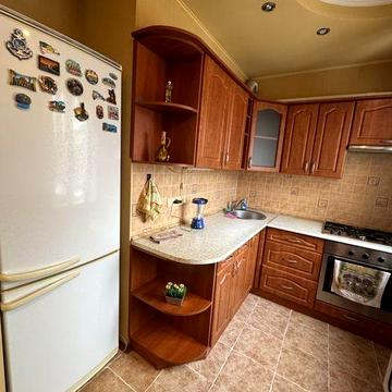 Єреванська 13 Уманська Чоколівський Гетьмана Шулявська Караваєві Дачі