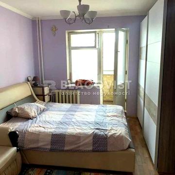 3 кімн Оболонь , вул Озерна , 14,  метро Мінська, Оболонь