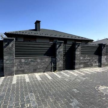 Будинок з документами