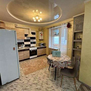 Оренда 2к на Зарічанській 9А