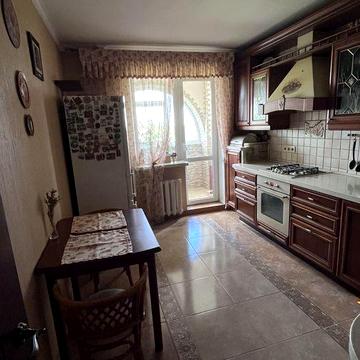 3 кімнатна квартира з ремонтом Буча  за Новусом парк Карандаші