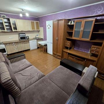 Здається 2-кв.-студія по вул.Гонти в р-ні ХутіраШевченка, читайте опис