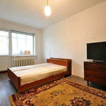 1-кімнатна квартира вул. Ігоря Каплуненка 75